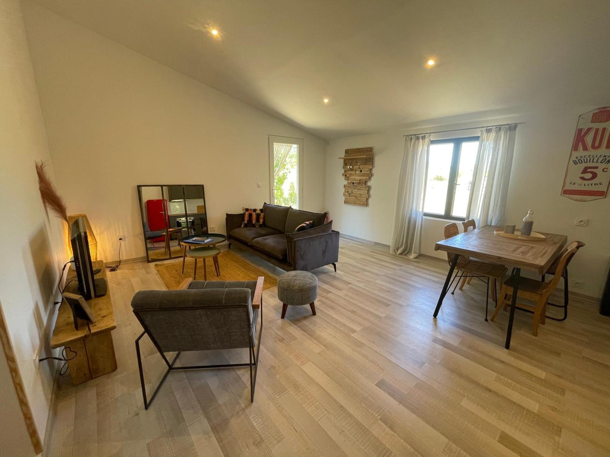 Sous Les Etoiles En Provence, Gite Les Bambous Lurs Exterior photo